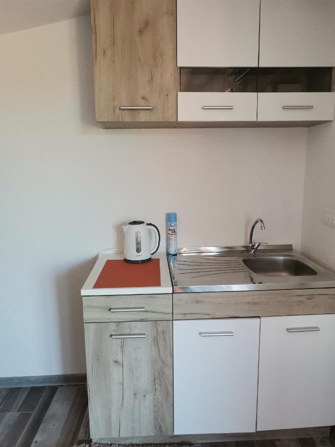 Jelly Apartment Visoko Exteriör bild