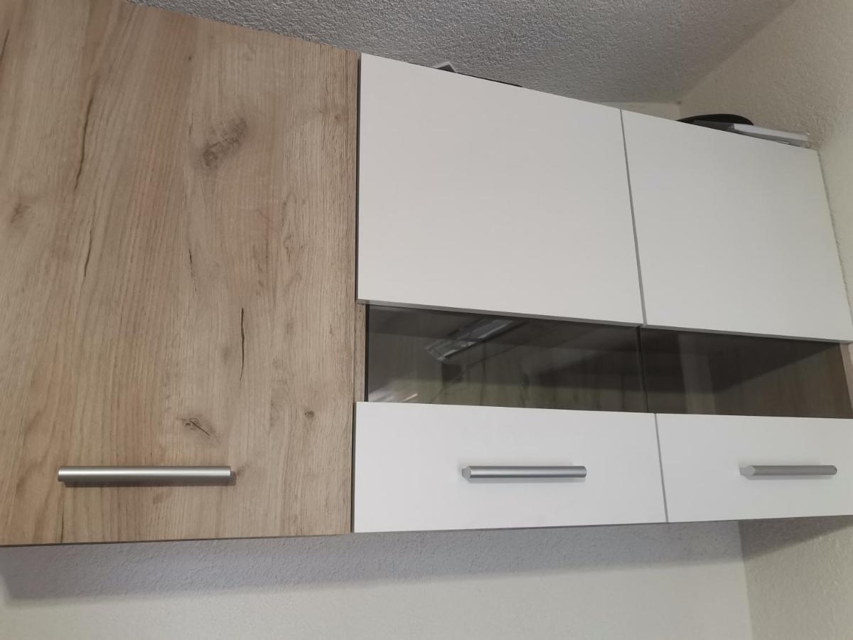 Jelly Apartment Visoko Exteriör bild